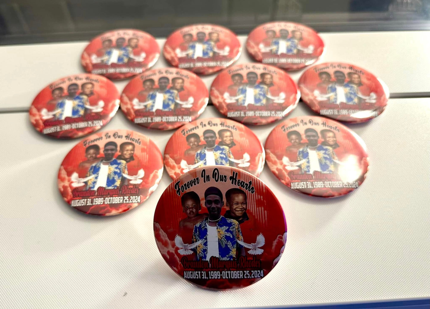 Buttons/Pins